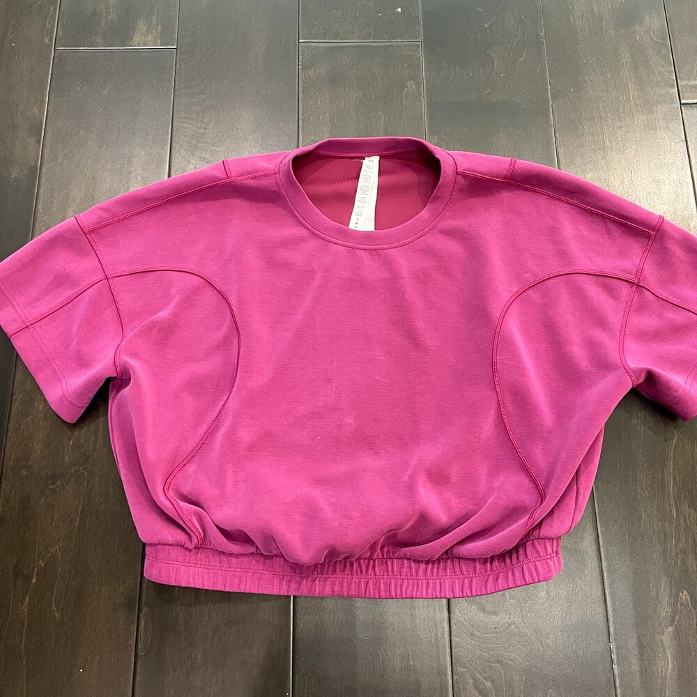 Lululemon Softstreme Gathered T-Shirt Sweater Magenta Purple Women's Size 12